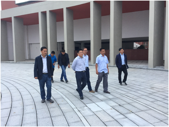 公司重要辅导赴学堂查抄开学筹备情况.1.png
